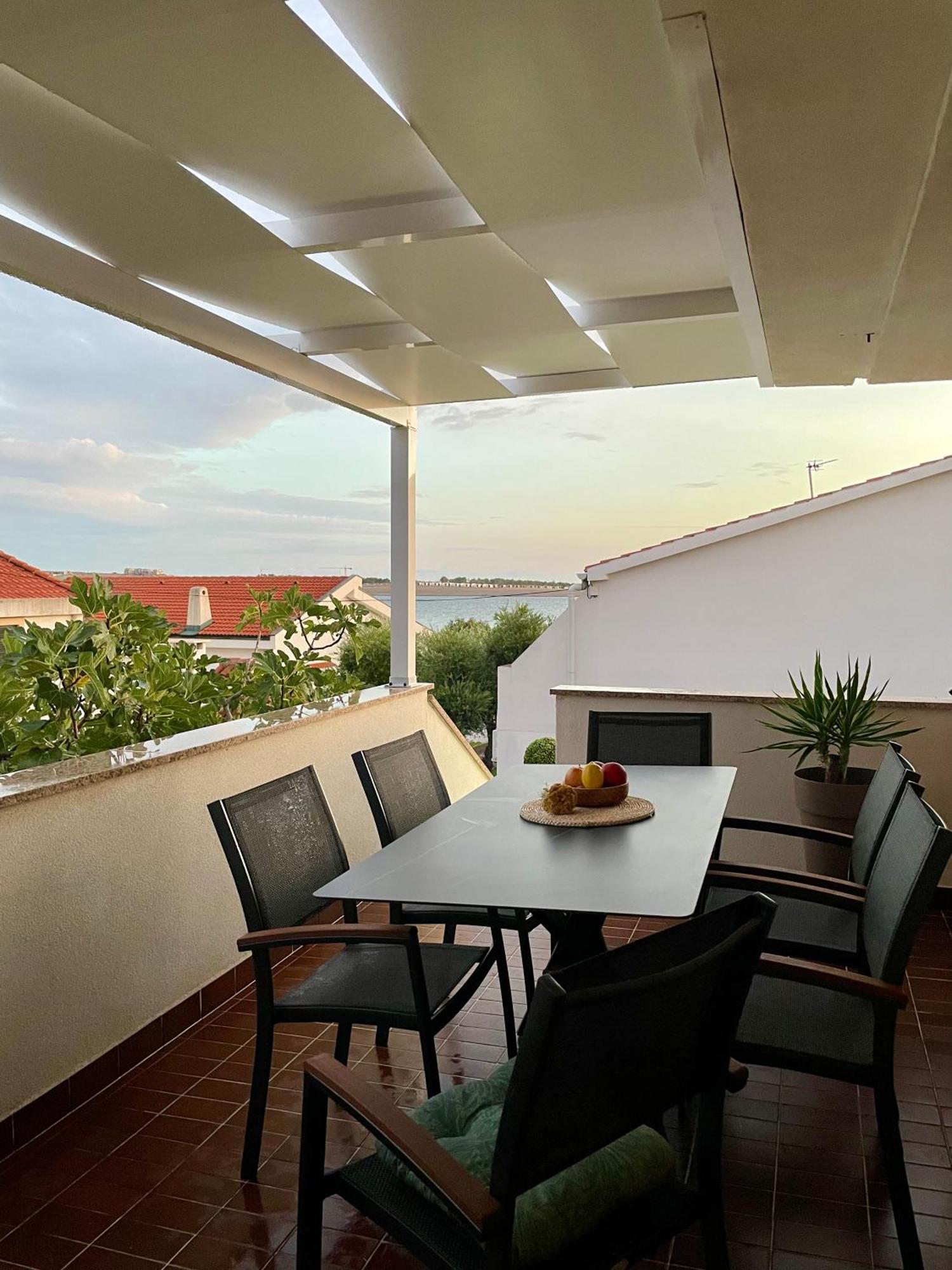 House Susec Apartment Povljana Exterior photo
